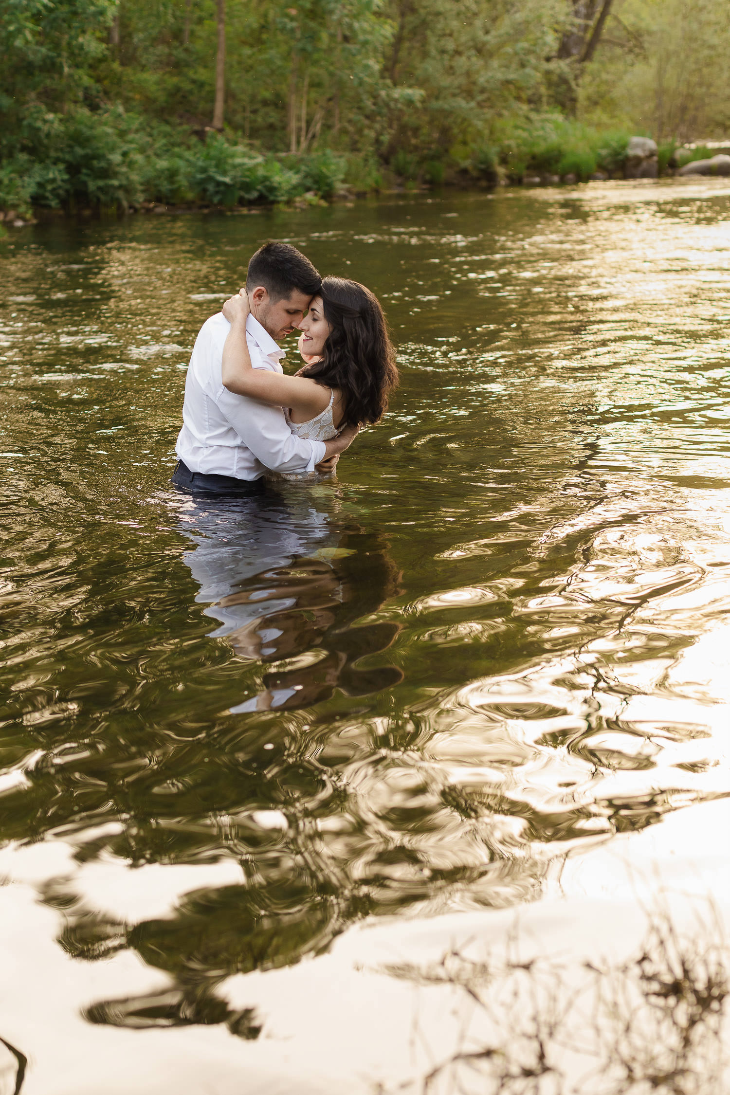 Postboda entre cerezos en Flor y el río Jerte 27 Postboda entre cerezos en Flor y el rio Jerte 00028